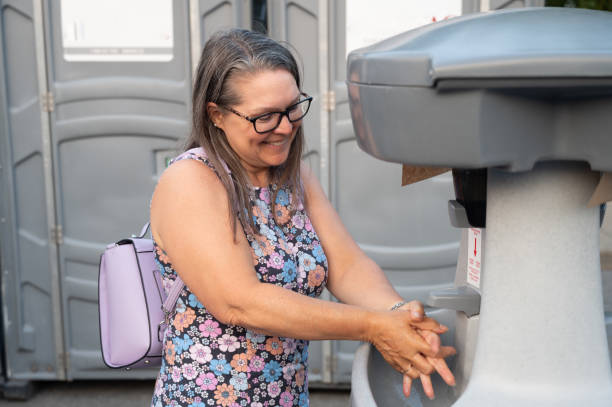 Best Portable toilet rental cost  in St James, NC